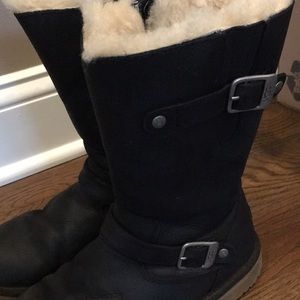 Black Kensington Ugg Boots